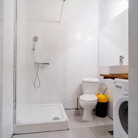 Xcentral 4-bedroom Near Old Town 公寓 *