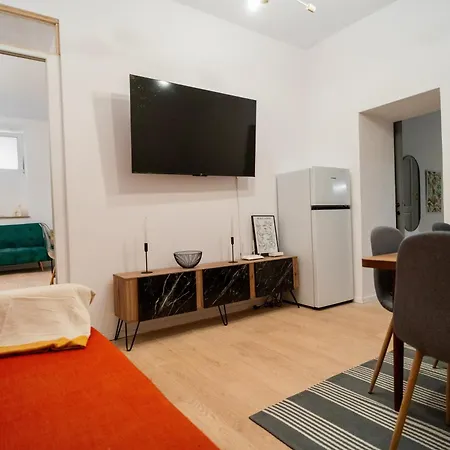 Xcentral 4-bedroom Near Old Town 公寓